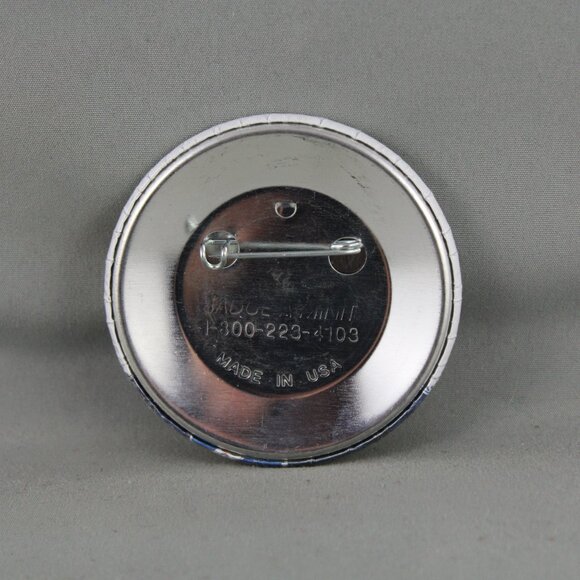 Kamloops Blazers Pin (Retro) - Jermaine Loewen 32 - Celluloid Pin - Picture 2 of 3